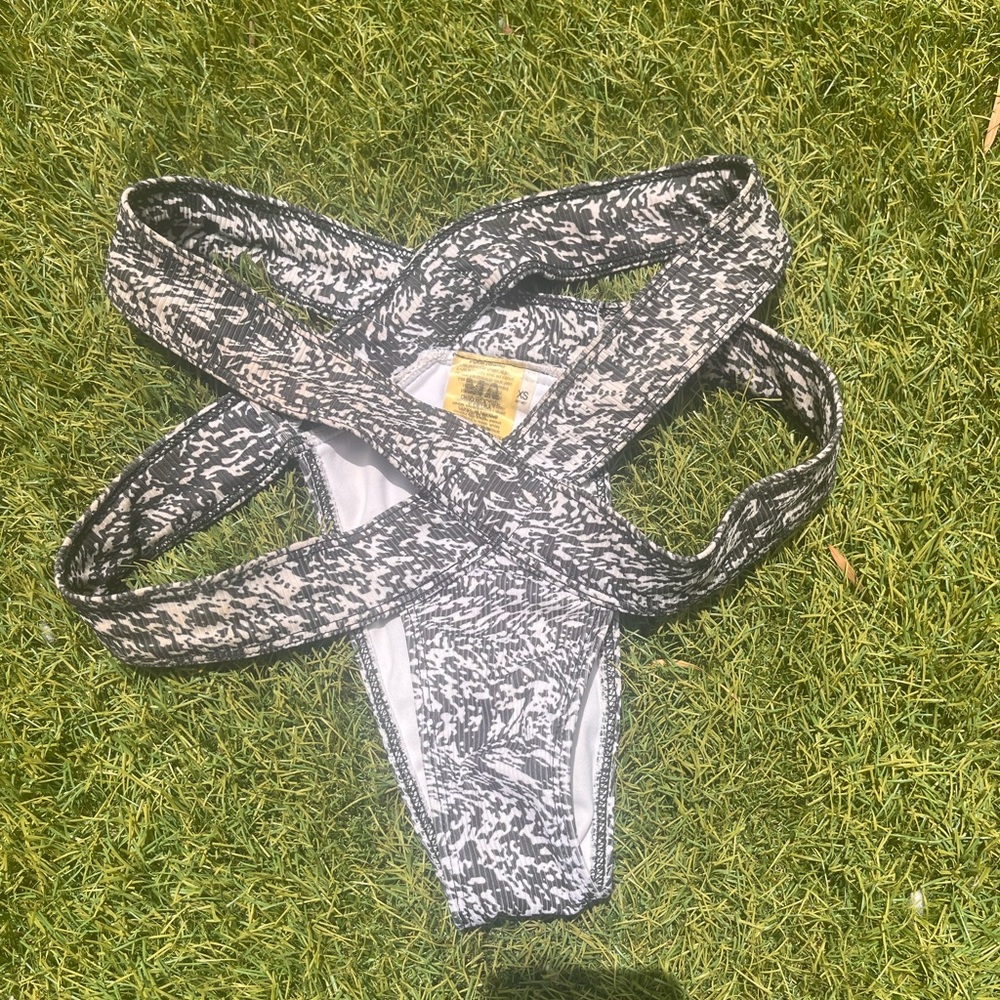 Minimale Animale Bottoms